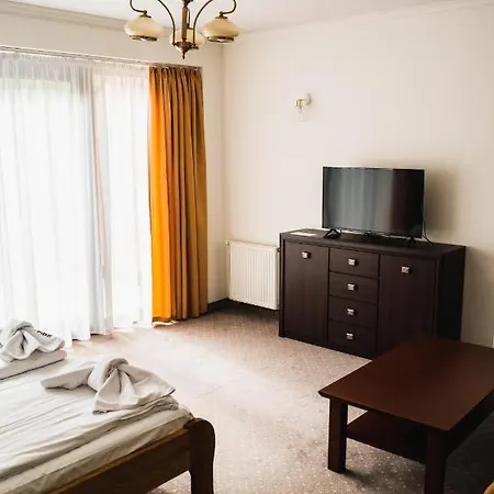 654 Bed & Breakfast 3*