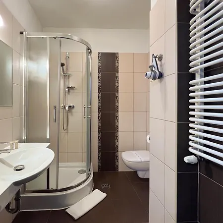 654 B&B 3*