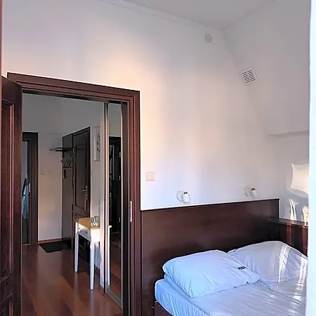 B&B 654 3*