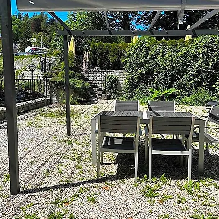 654 Oda ve Kahvaltı