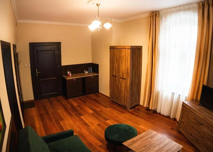 654 Bed & Breakfast 3*